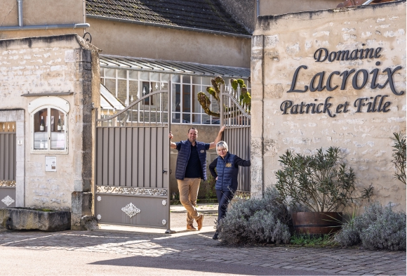 entree-caveau-degustation-chassagne-montrachet-place-de-leurope-2